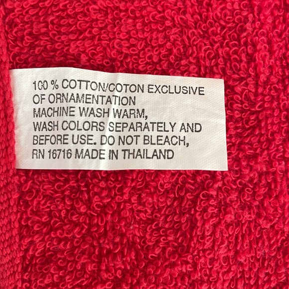 Ten Small Christmas Fingertip Towels - Picture 4 of 12